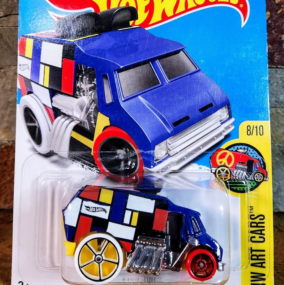 Hot Wheels • Cool - One • HW -ART CARS • 8/10 • 17 / 365 • Mattel  • 3-yrs.- up